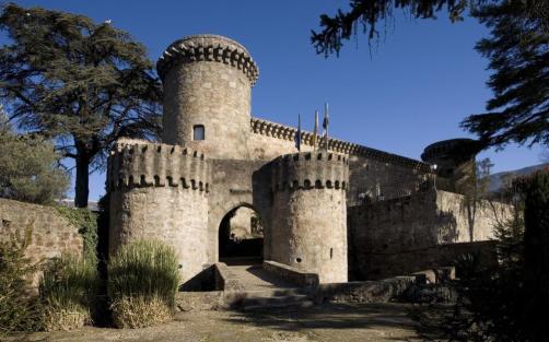 parador-de-jarandilla-de-la-vera-exterior-408fd34
