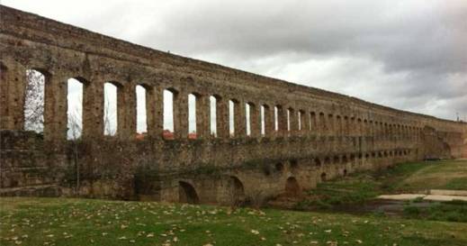 Acueducto de San lazaro merida