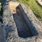 Enterramientos excavados en la roca (ampliación)